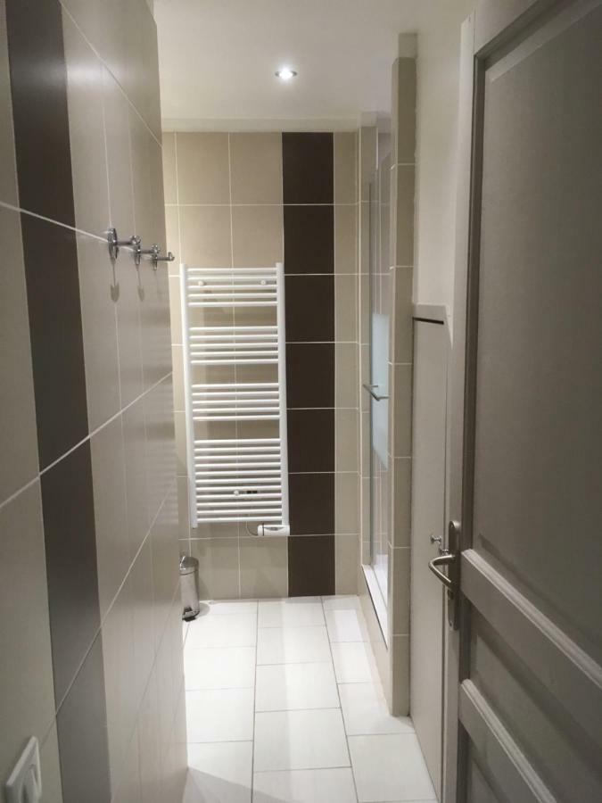Ferienwohnung Au Tilleul Mezieres-sur-Seine Exterior foto